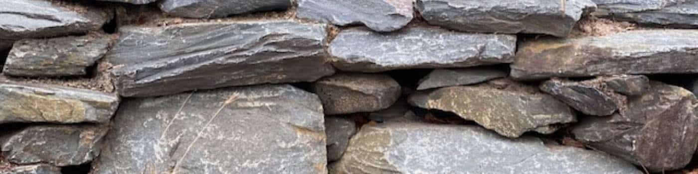Retaining wall diy, is it for you.